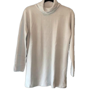 Gloria Vanderbilt Turtleneck sweater